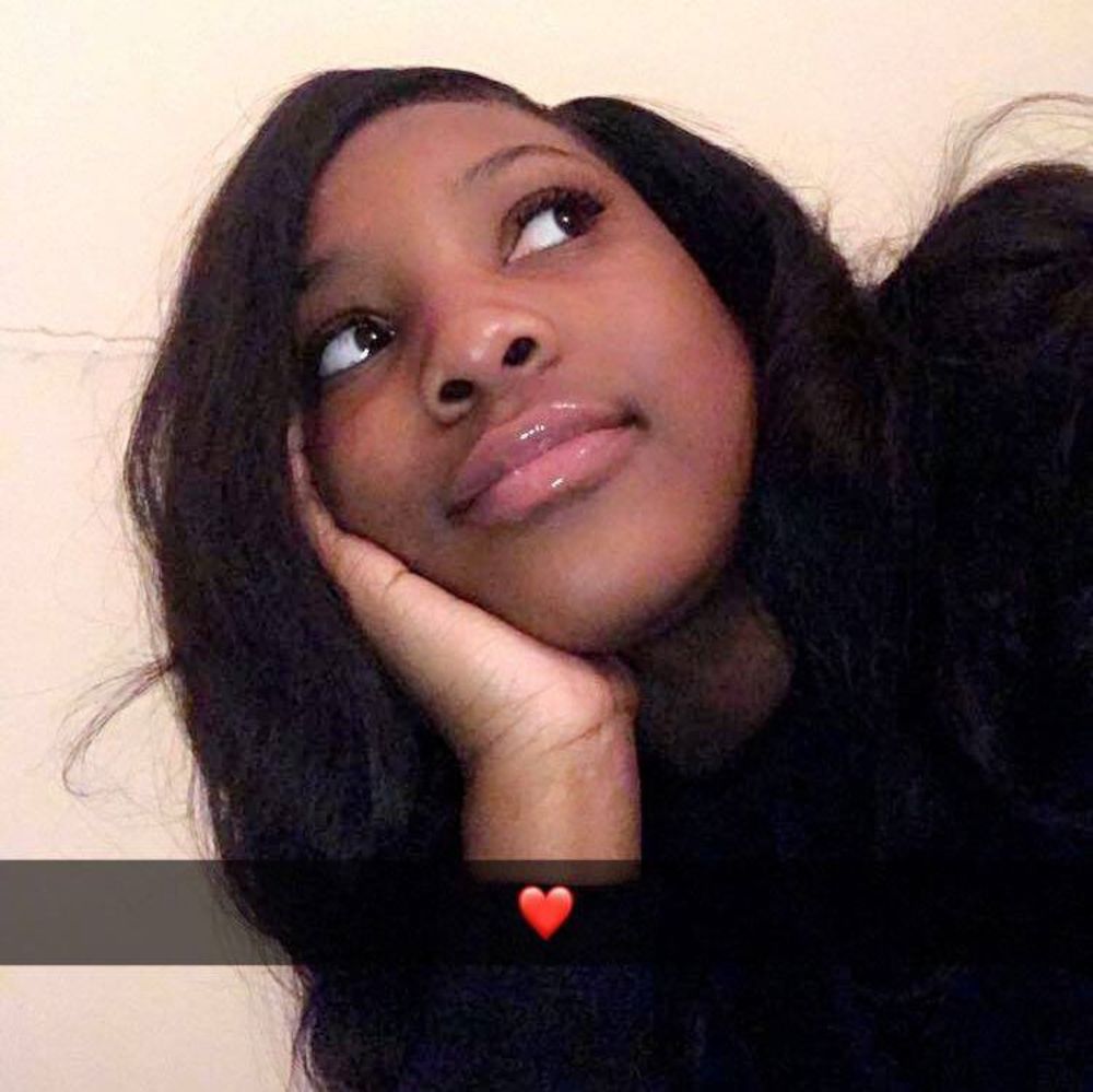 Meet your Posher, Ayanna